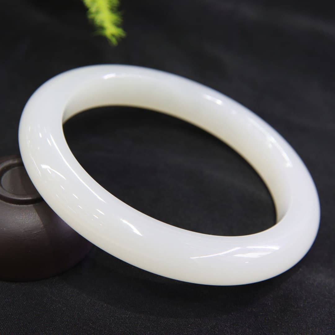 Mutton Fat White Hetian Jade Bangle - HT-BR-0009-5
