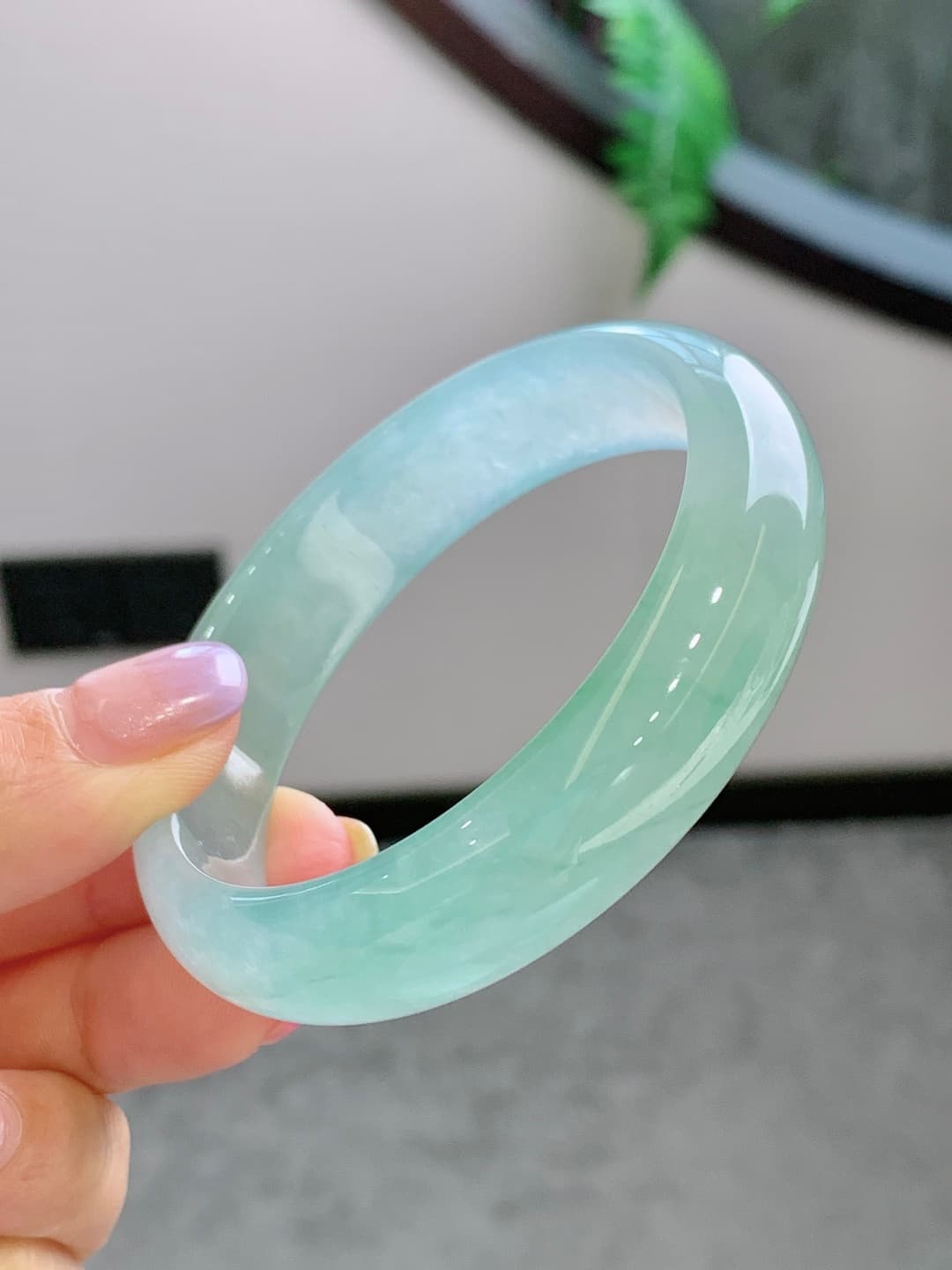 Apple Green Jadeite Bangle - JD-BR-0002-3