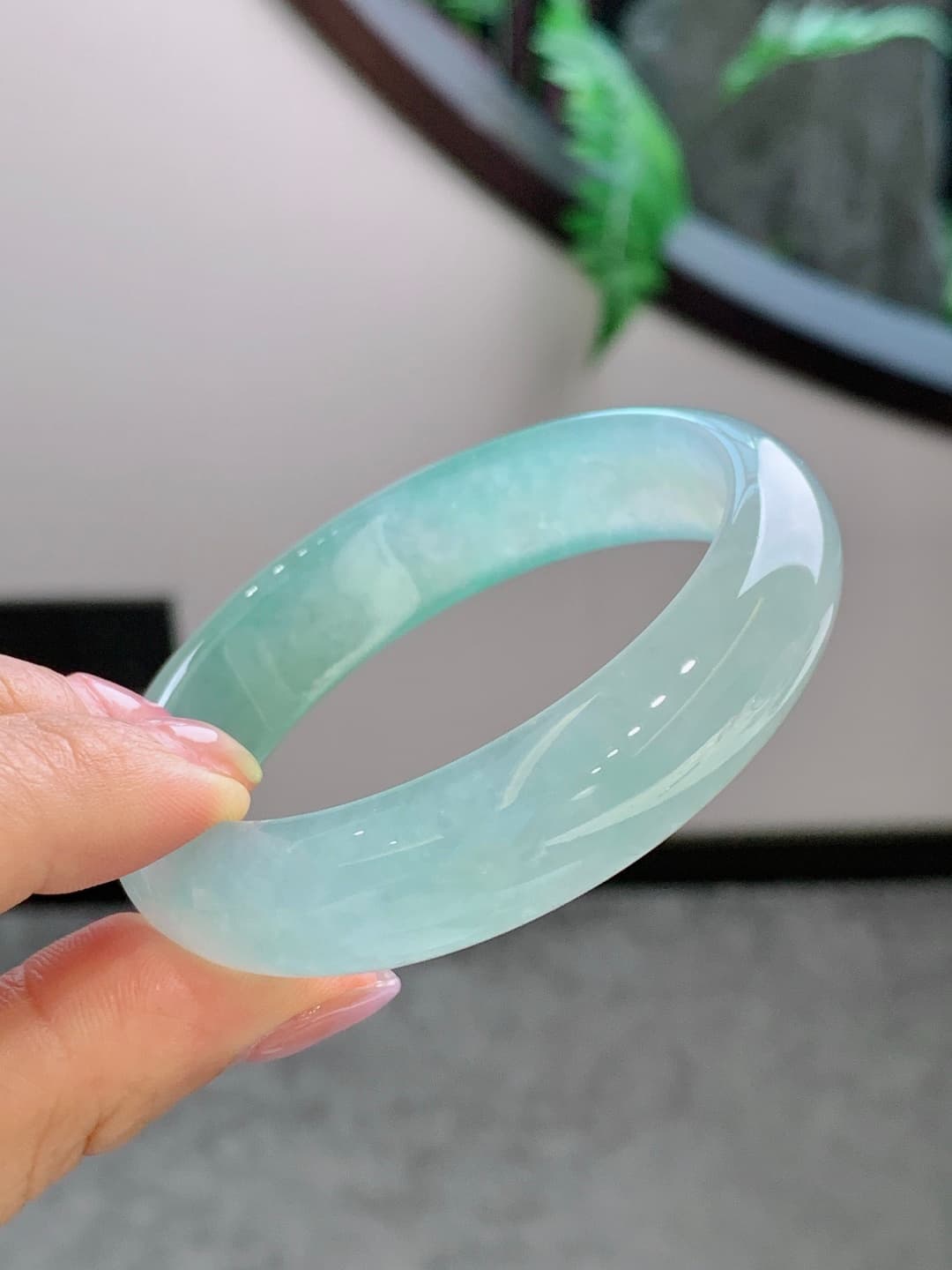 Apple Green Jadeite Bangle - JD-BR-0002-4
